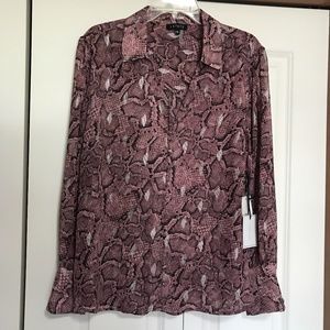 1state- Pink snake skin blouse XL NWT.